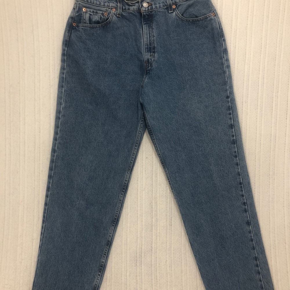 Levis 560 Loose Fit Straight Leg Jeans Blue Medium Wash Vintage 90s USA Made 14M